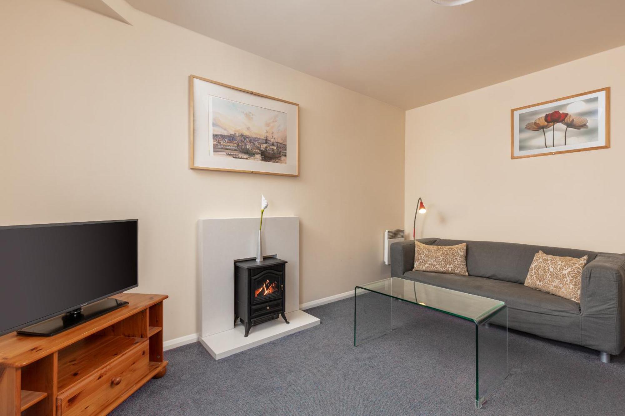 Discovery Accommodation Whitby Extérieur photo